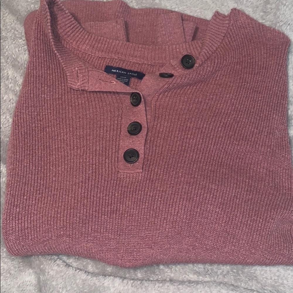 American Eagle Sweater